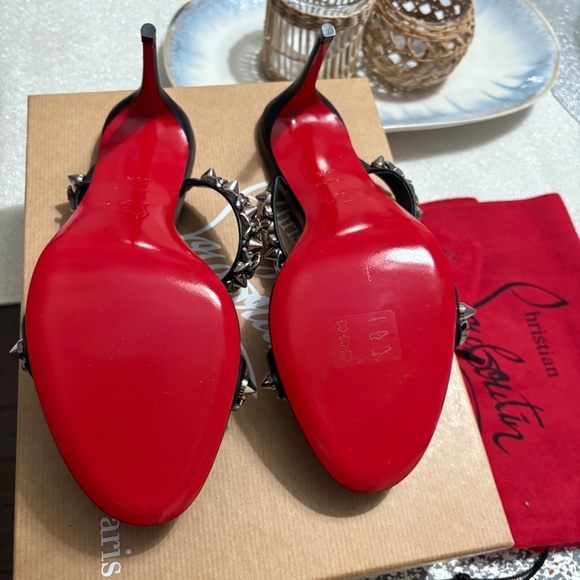 Christian louboutin heels - Picture 4 of 5